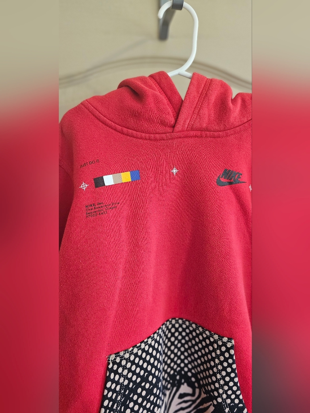 Nike Pullover Hoodie Sweatshirt Training Animal Print Red & Yellow Size Med - Picture 2 of 7